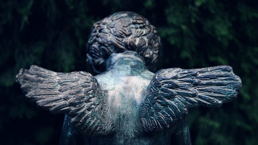 Back of a Angel Statue
